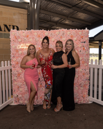 Toxtails-2025 - Toxtails